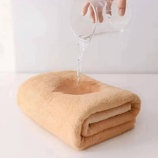 2-teiliges Badetuch-Set – Superweiche, hochabsorbierende und schnell trocknende Coral-Velours Badetücher für Erwachsene, Hotel- und Spa-Nutzung